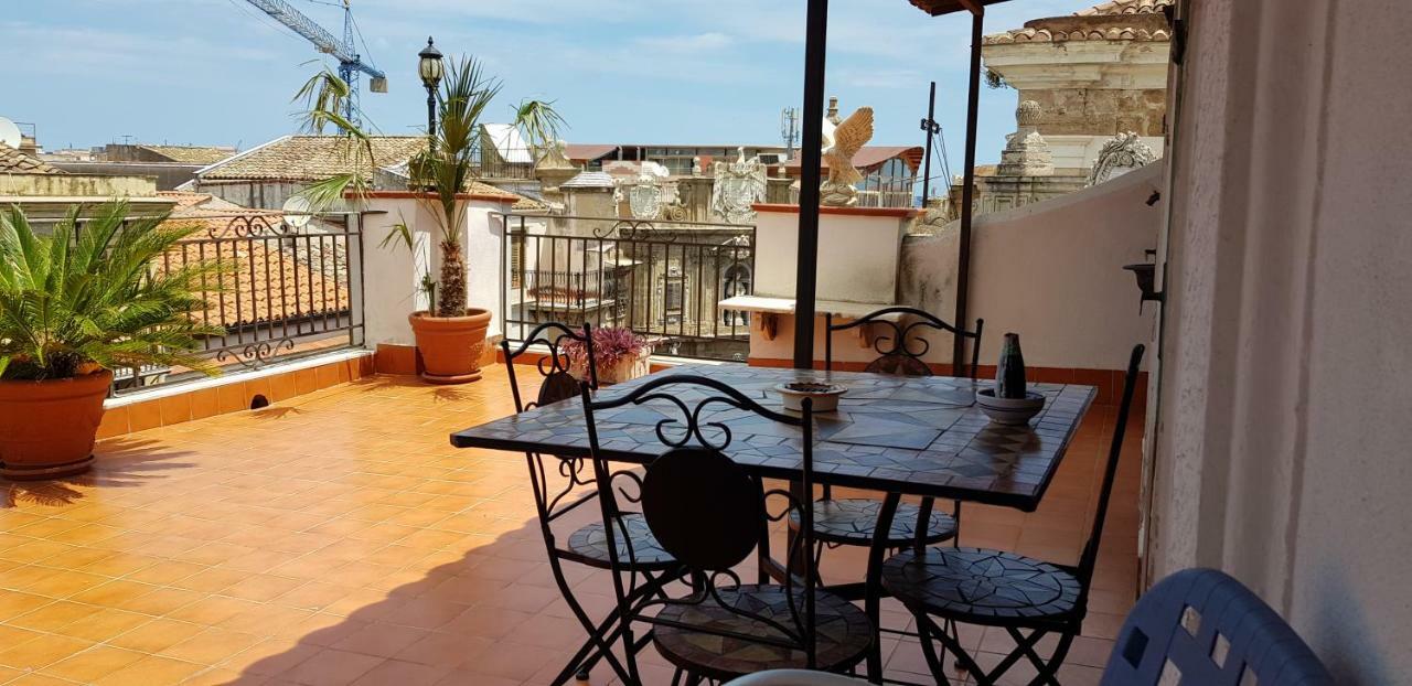 Palazzo Viola Suite Panoramica Palermo Exteriör bild